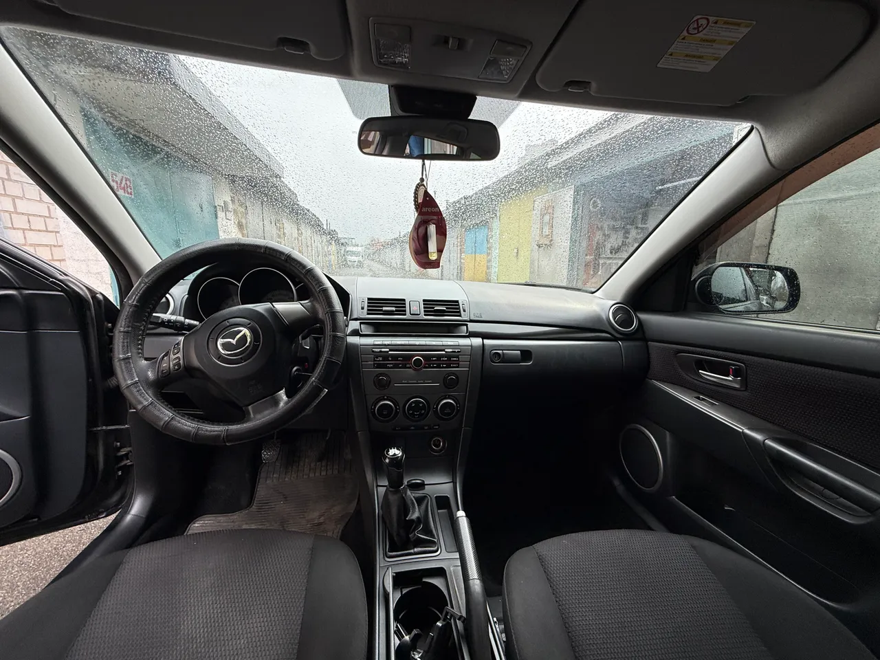 Mazda 3 - фото 18