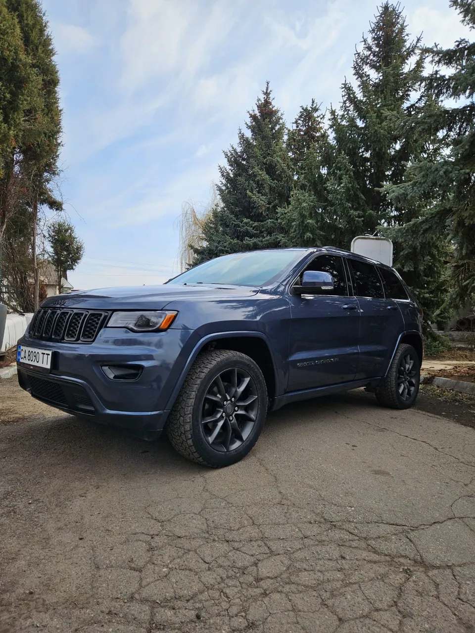 Jeep Grand Cherokee - фото 2