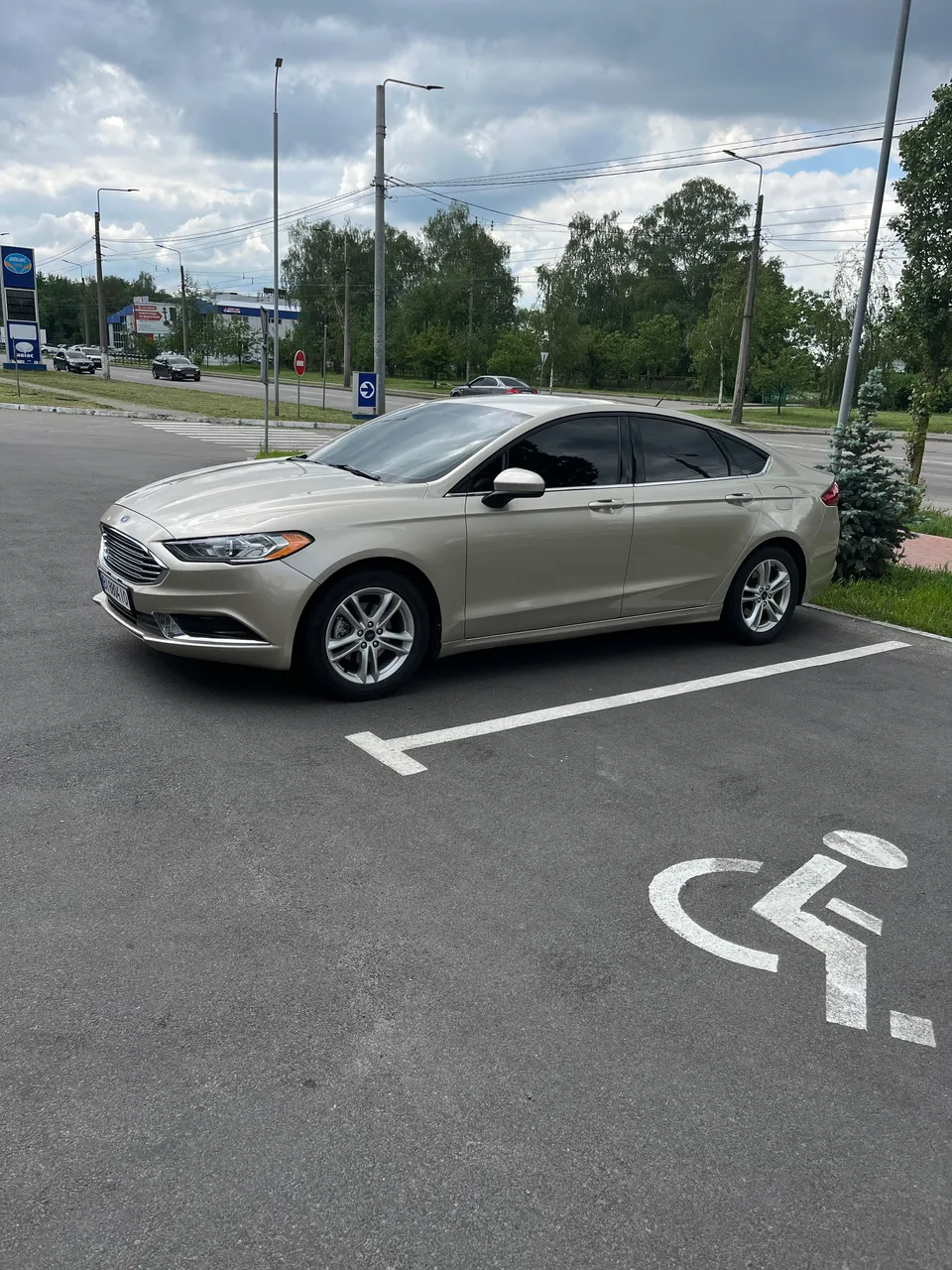 Ford Fusion USA - фото 1