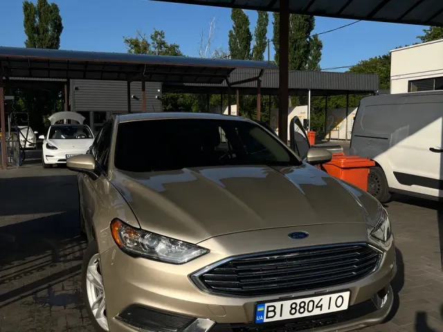 Ford Fusion USA - фото 2