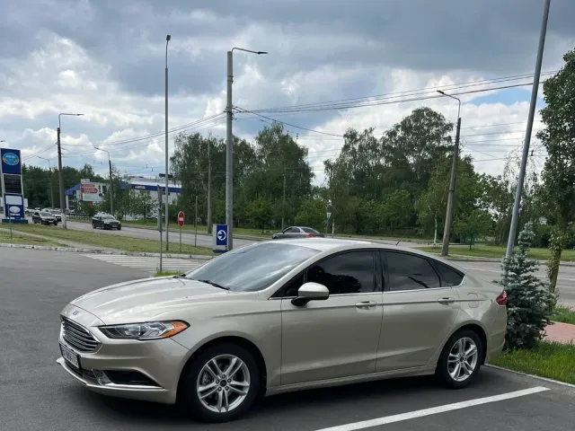 Ford Fusion USA - фото 1