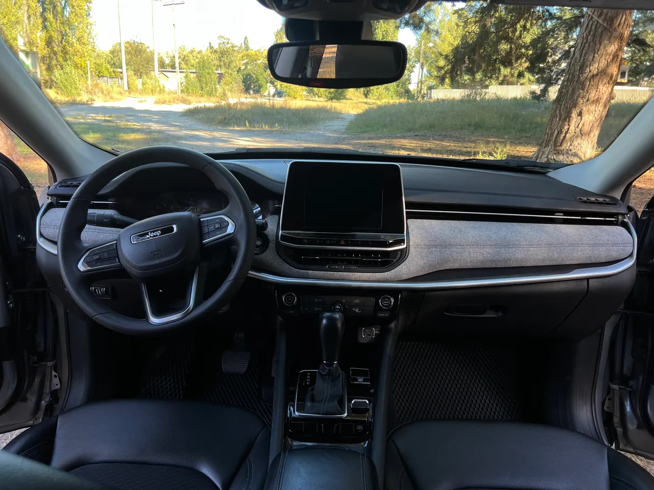 Jeep Compass - фото 17