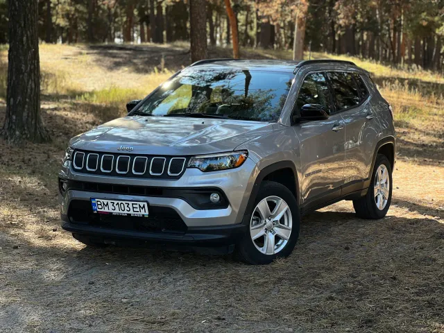 Jeep Compass - фото 1