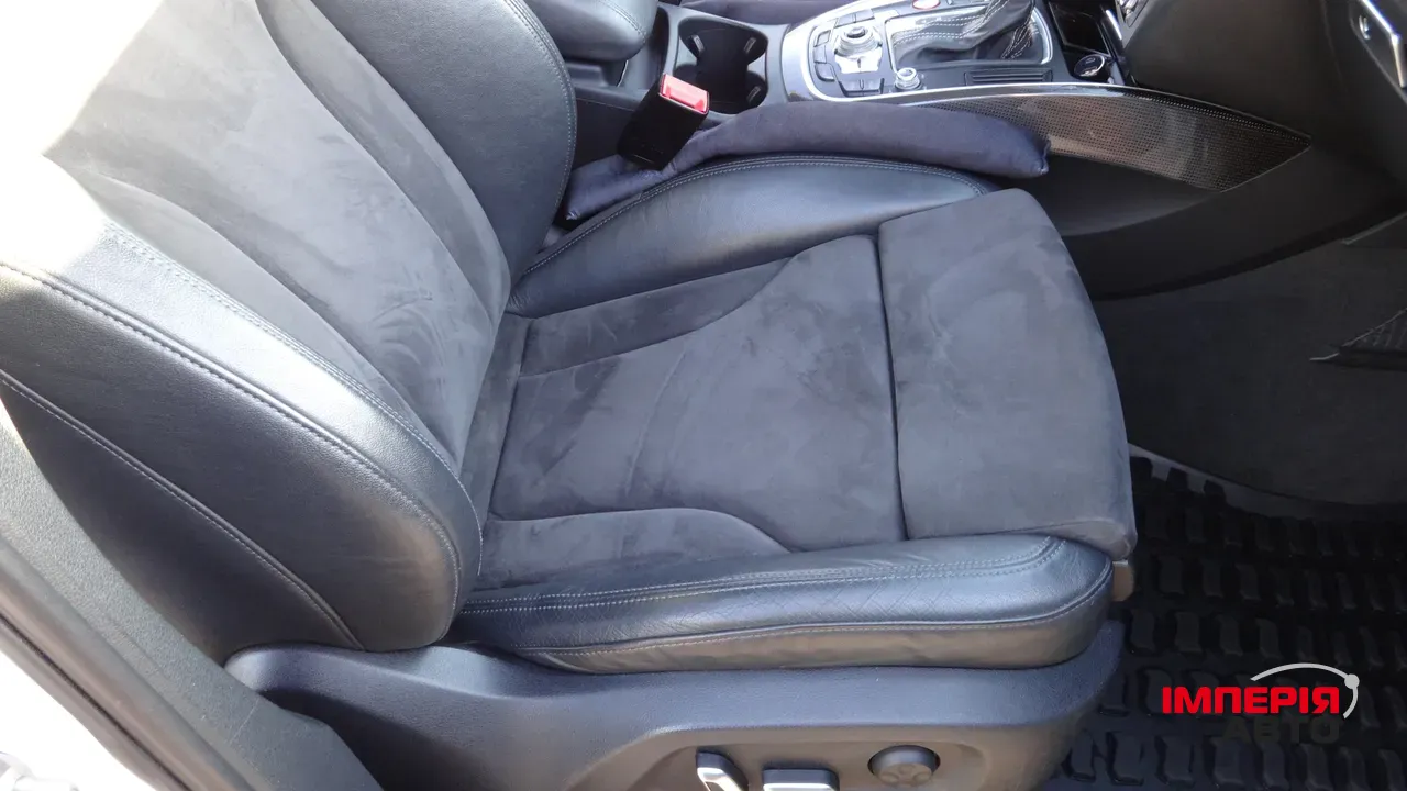 Audi SQ5 - фото 24