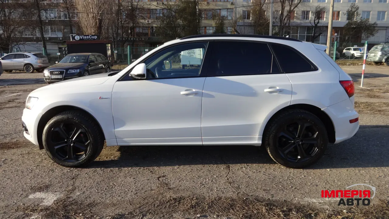 Audi SQ5 - фото 15