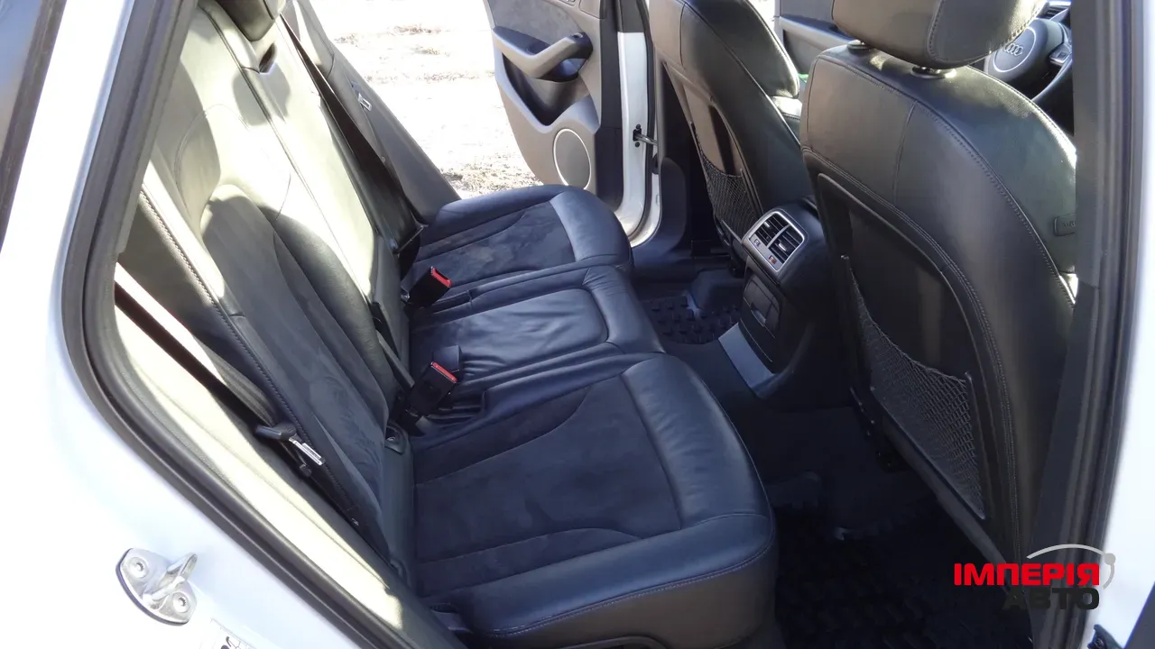 Audi SQ5 - фото 28