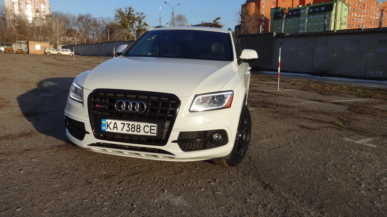Audi SQ5 - фото 46