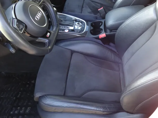 Audi SQ5 - фото 5