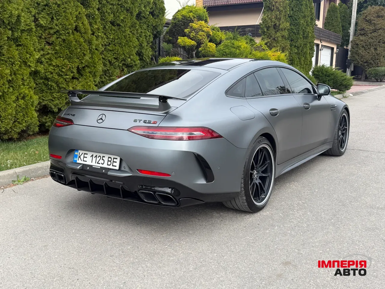 Mercedes-Benz AMG GT - фото 3