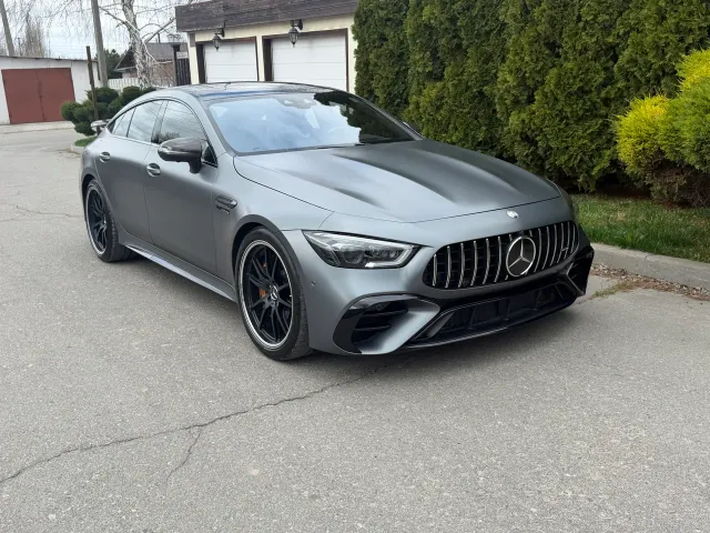 Mercedes-Benz AMG GT - фото 1