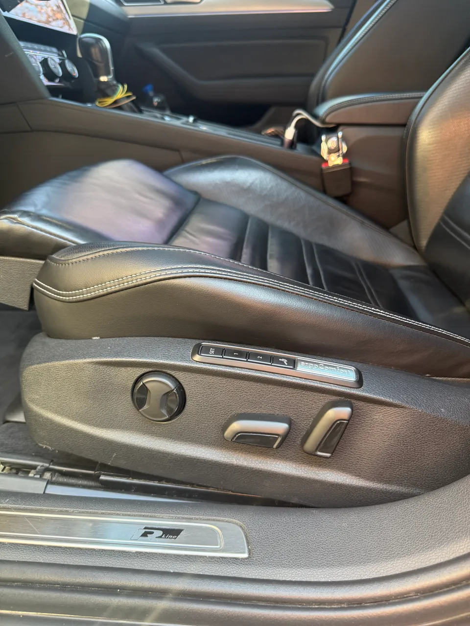 Volkswagen Passat - фото 24