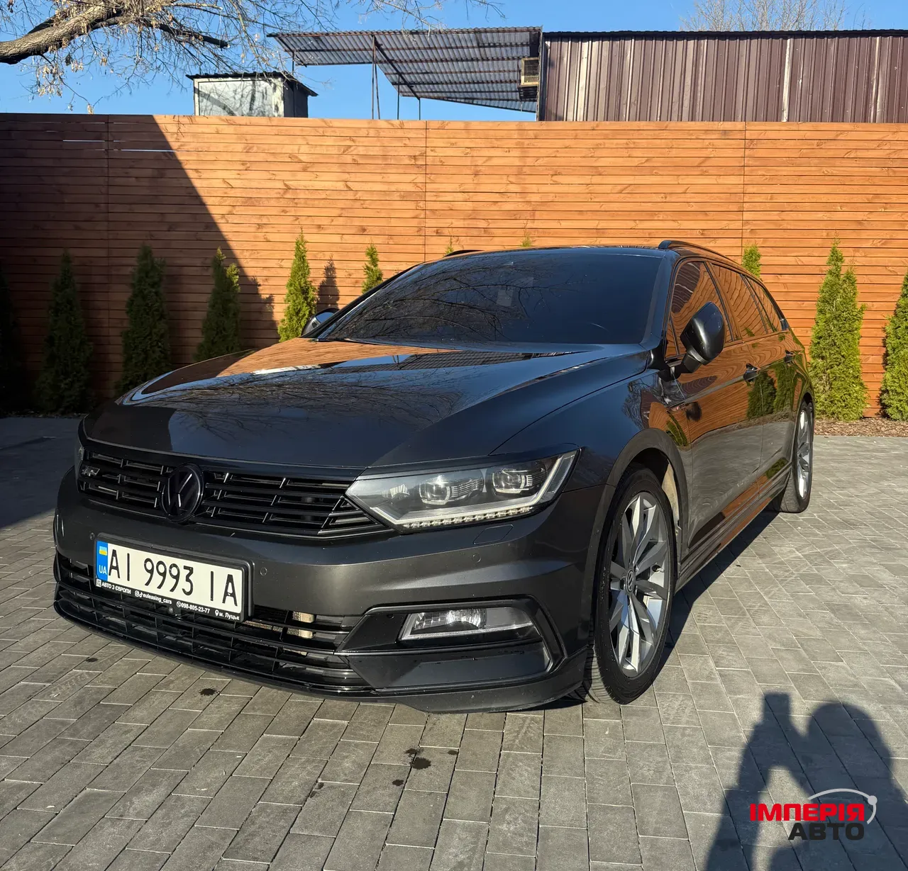 Volkswagen Passat - фото 1
