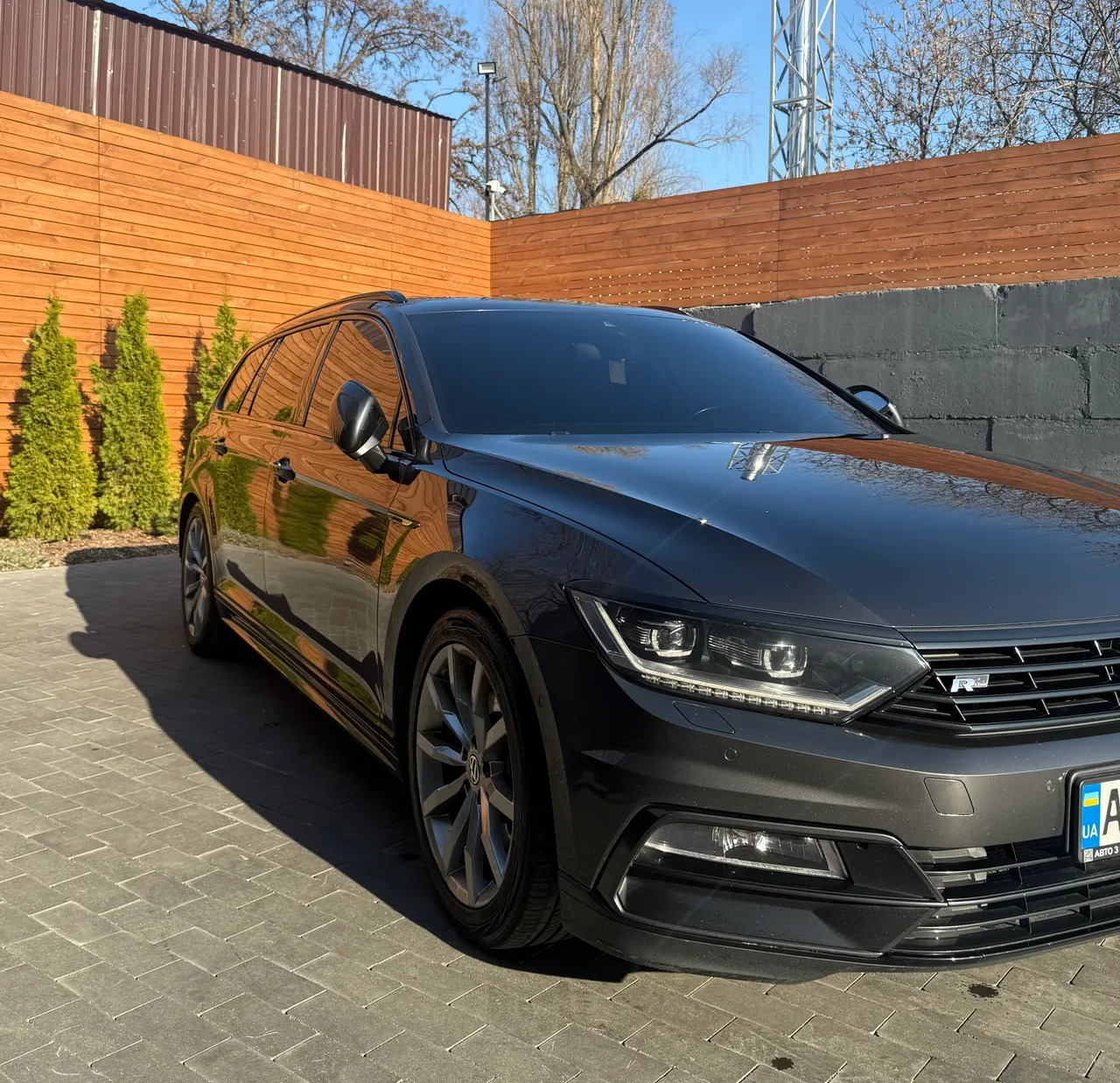 Volkswagen Passat - фото 3