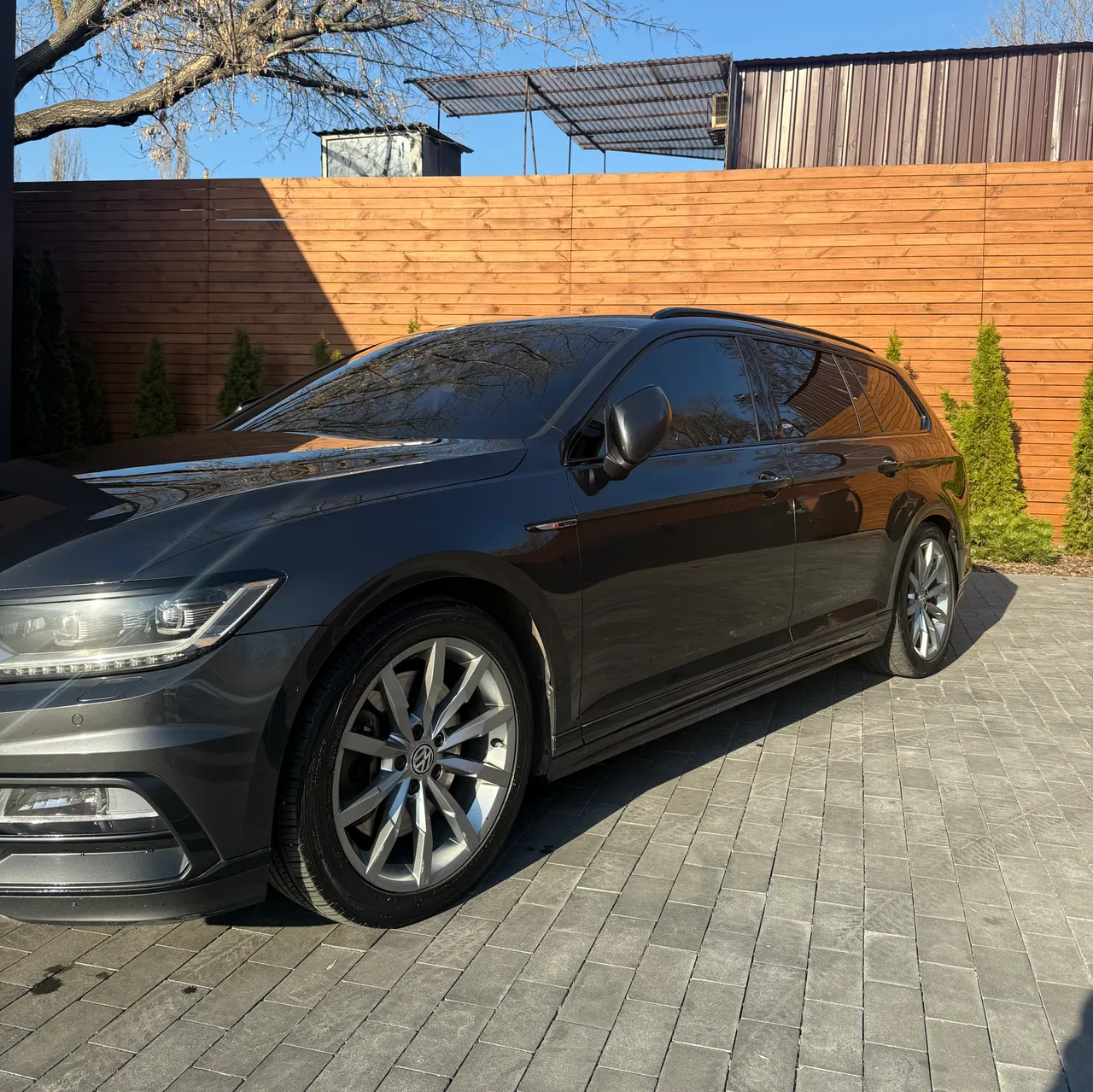 Volkswagen Passat - фото 7