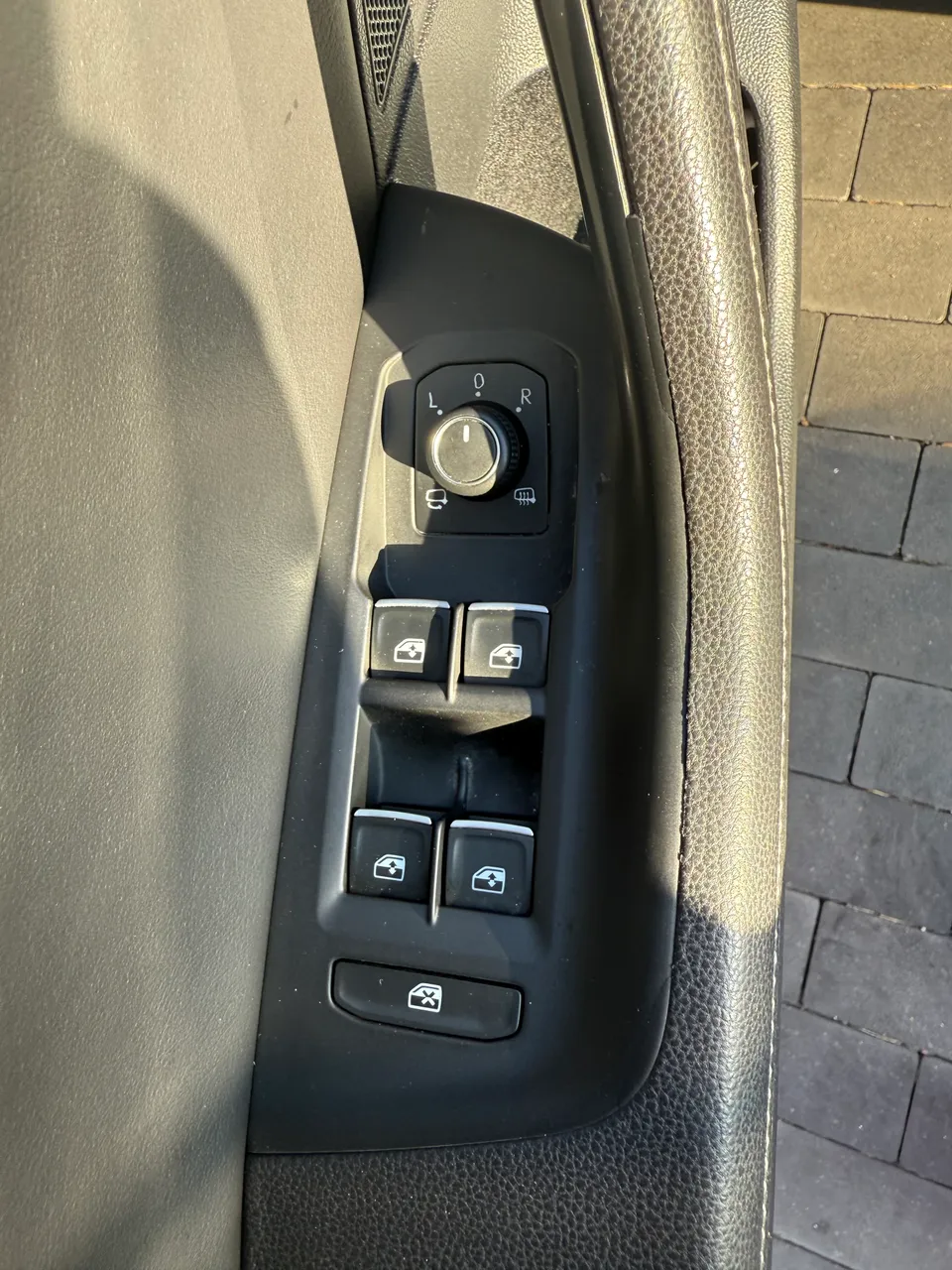 Volkswagen Passat - фото 22