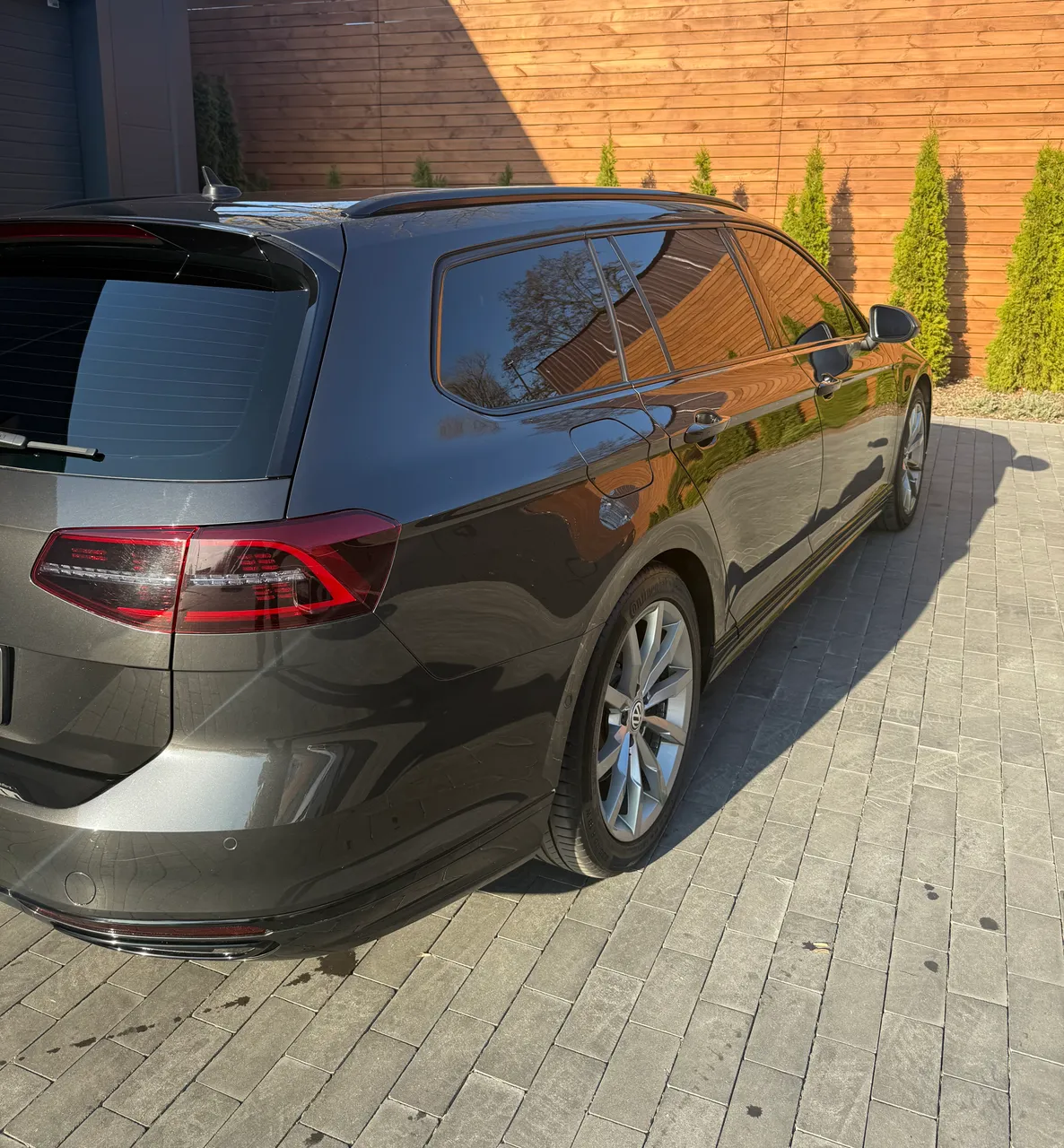 Volkswagen Passat - фото 11