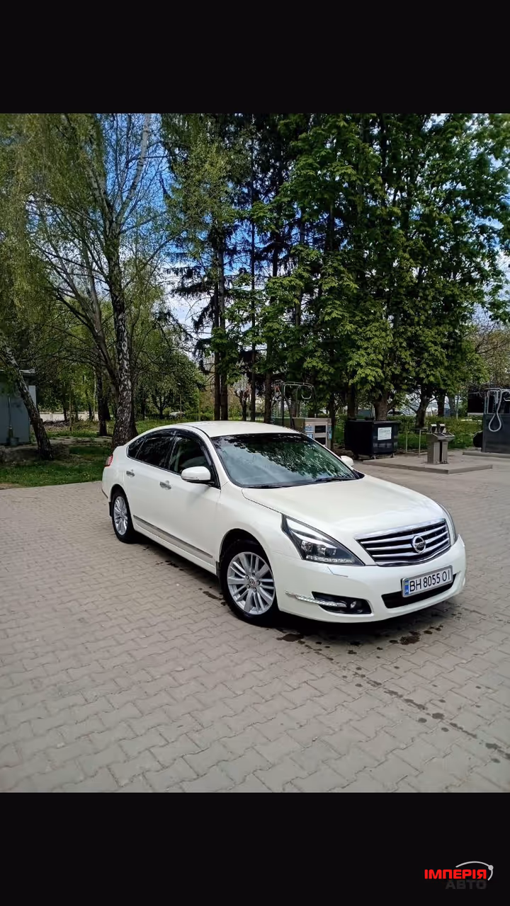 Nissan Teana - фото 1