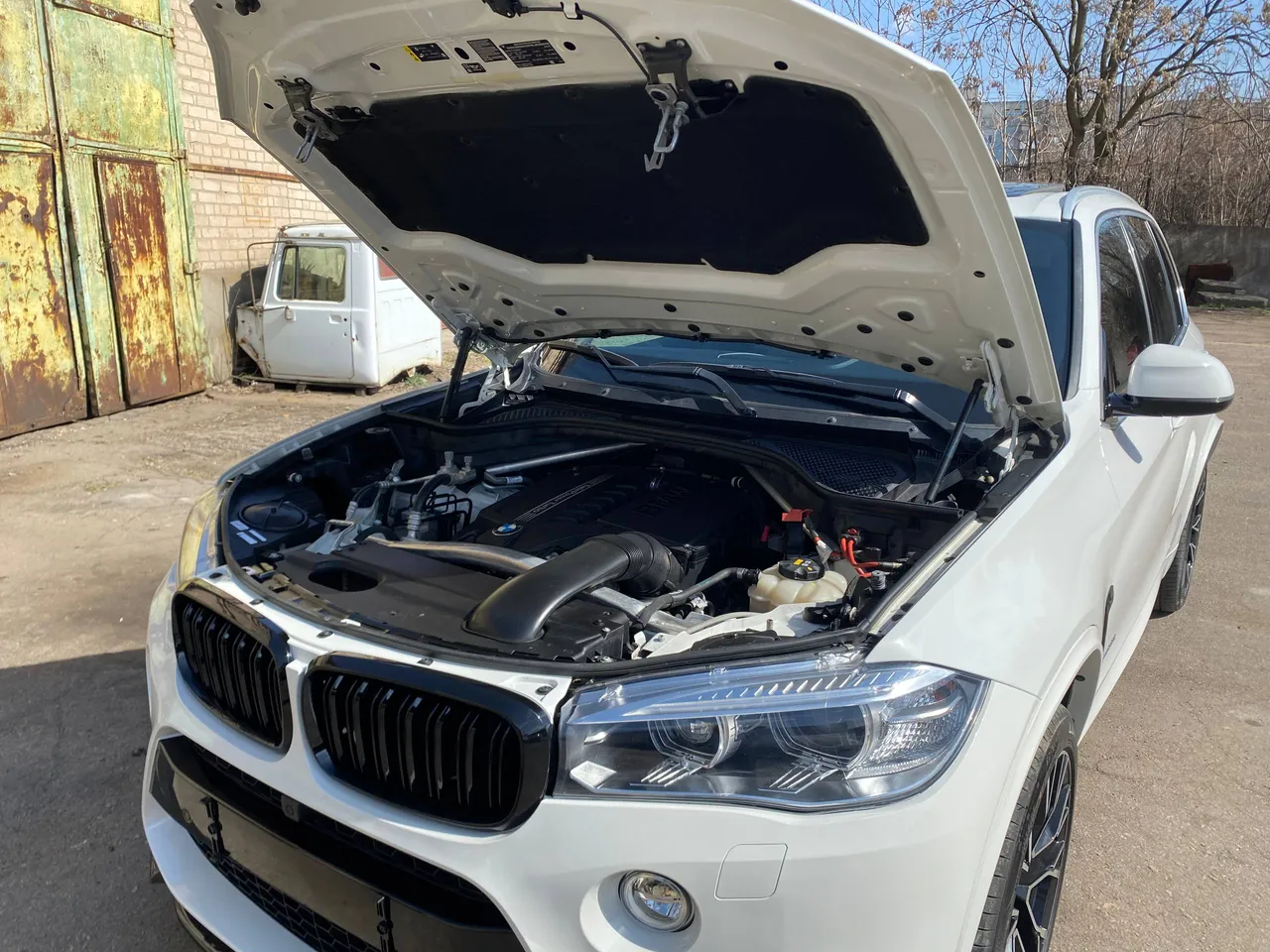 BMW X5 - фото 26
