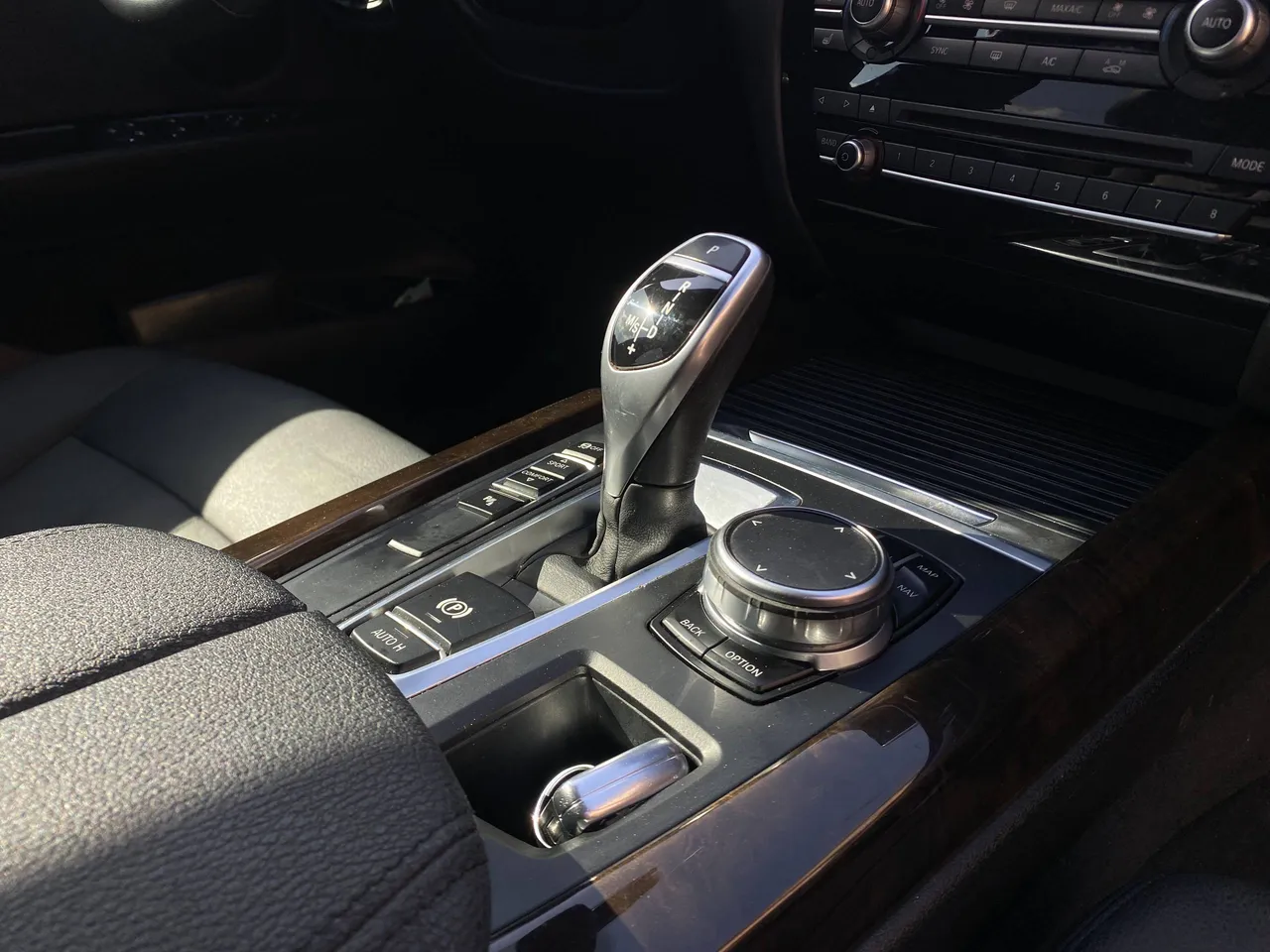 BMW X5 - фото 45