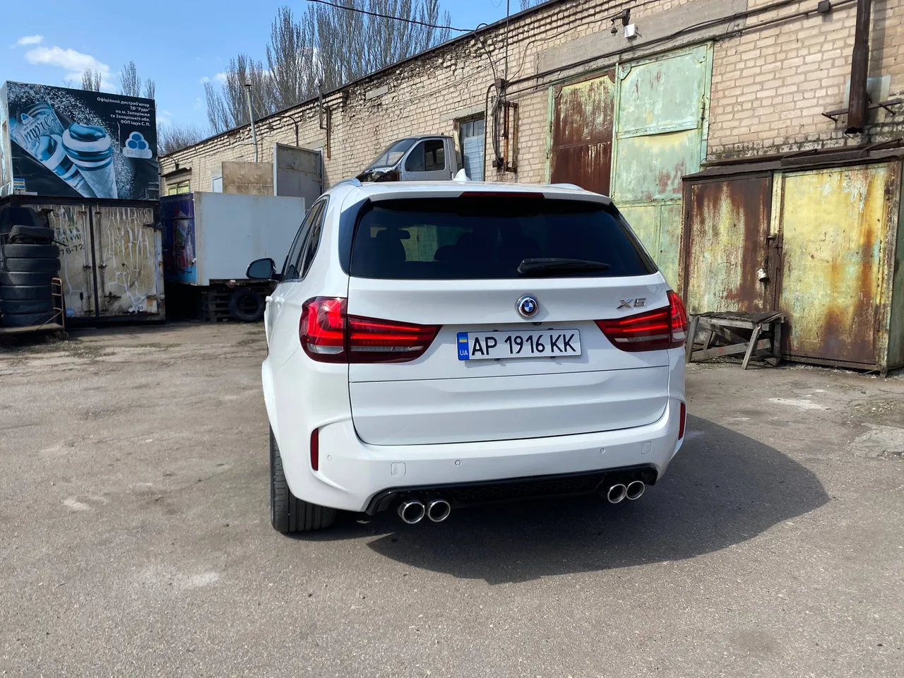 BMW X5 - фото 11