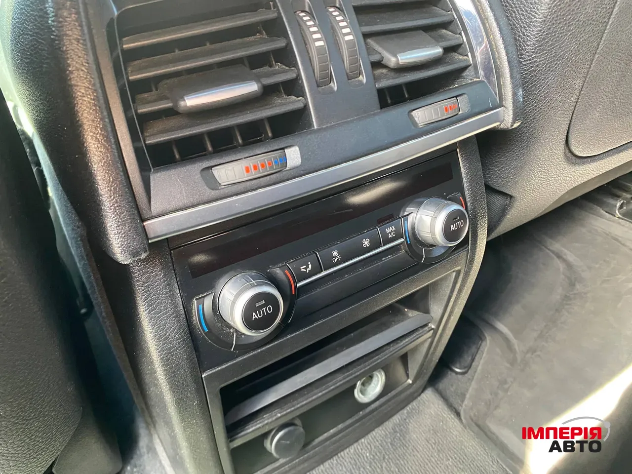 BMW X5 - фото 37