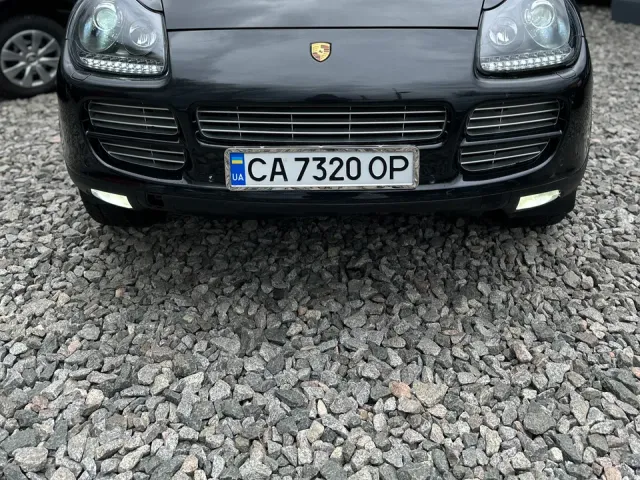 Porsche Cayenne - фото 3