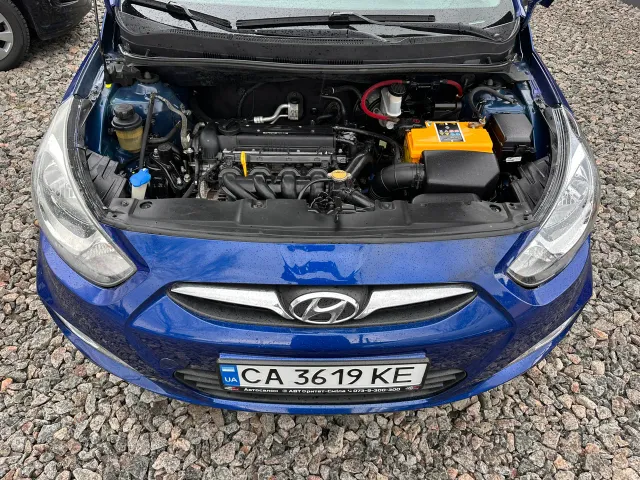 Hyundai Accent - фото 4