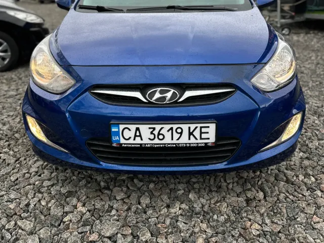 Hyundai Accent - фото 3
