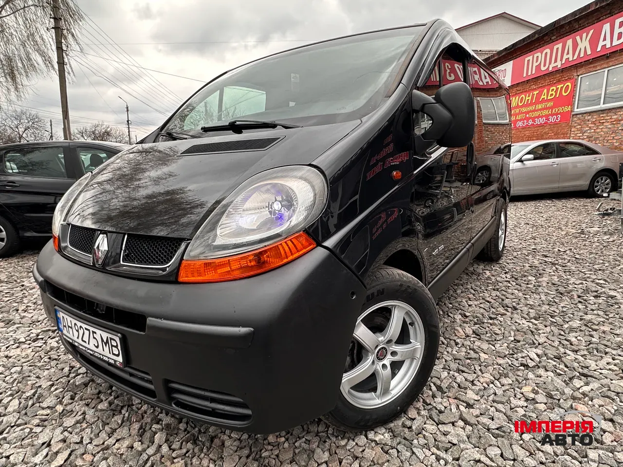 Renault Trafic - фото 2