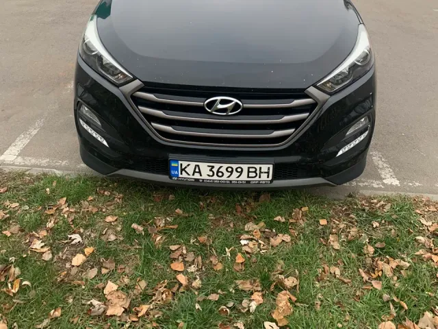 Hyundai Tucson - фото 1