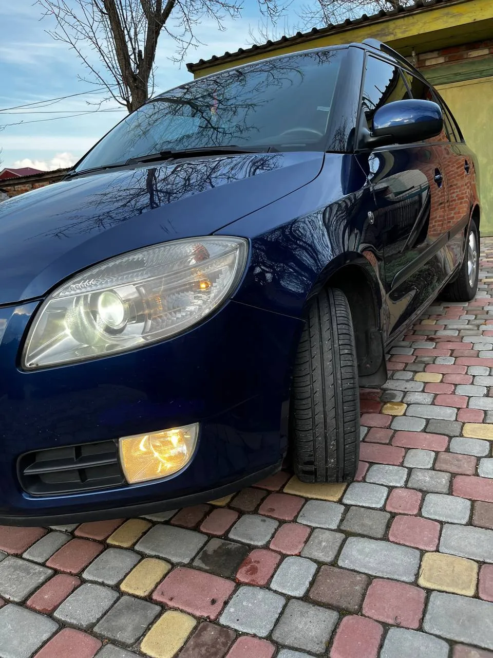 Skoda Fabia - фото 2