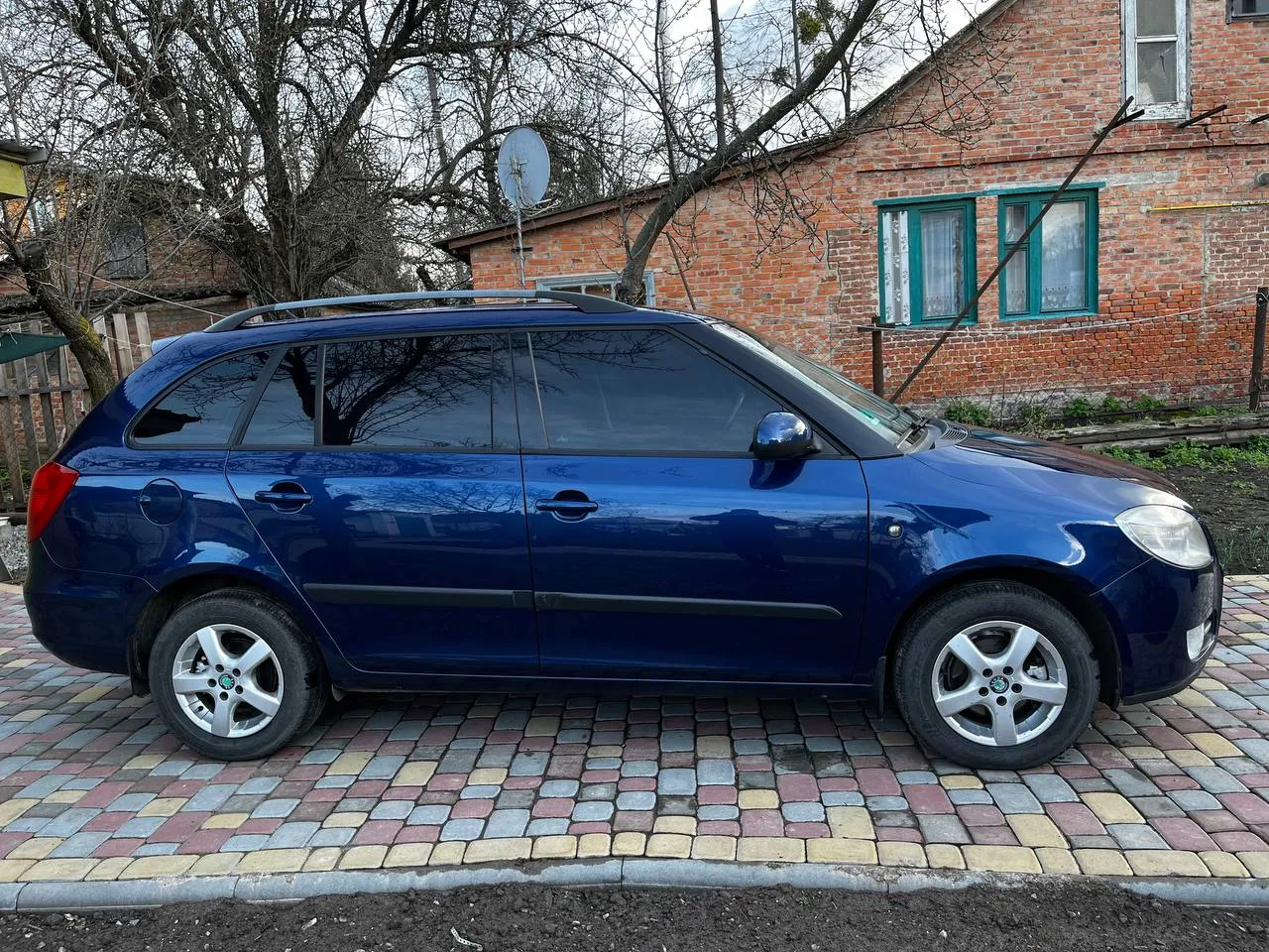 Skoda Fabia - фото 10