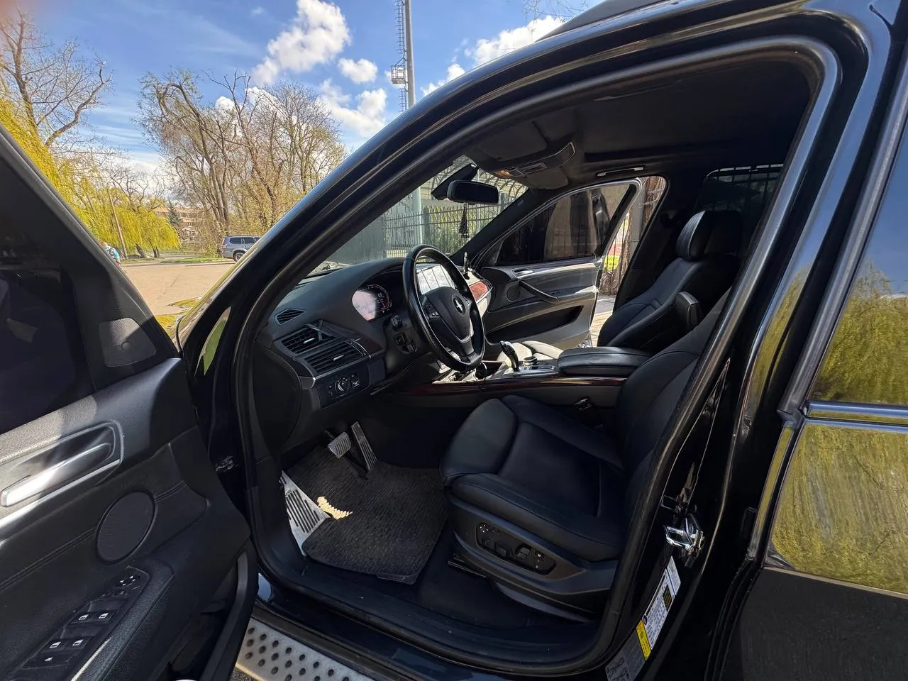 BMW X5 - фото 10