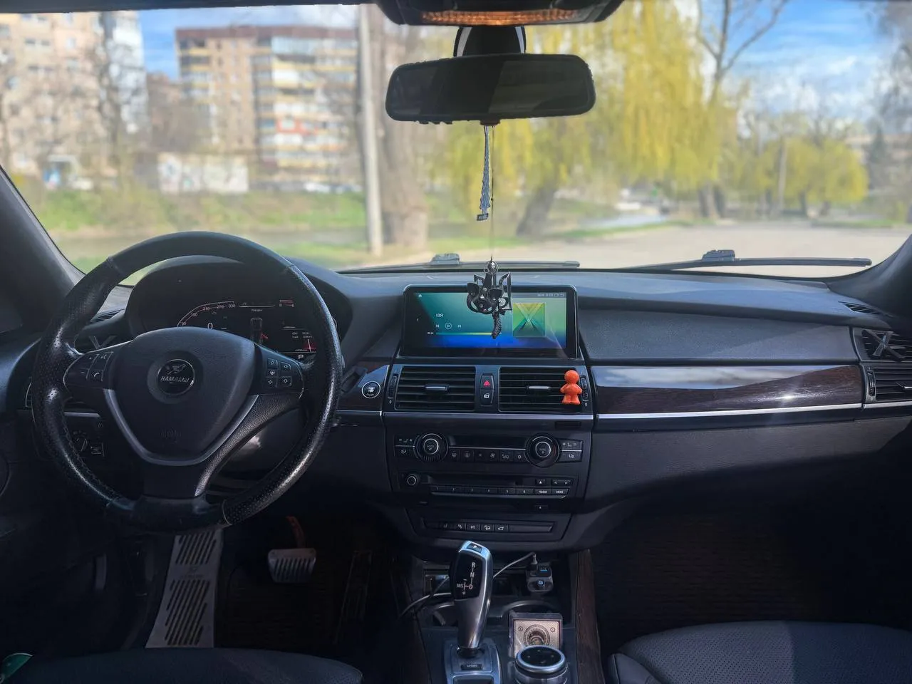 BMW X5 - фото 14