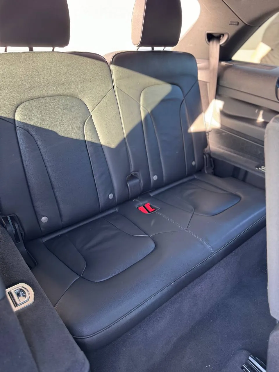 Audi Q7 - фото 10