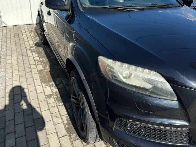 Audi Q7 - фото 5