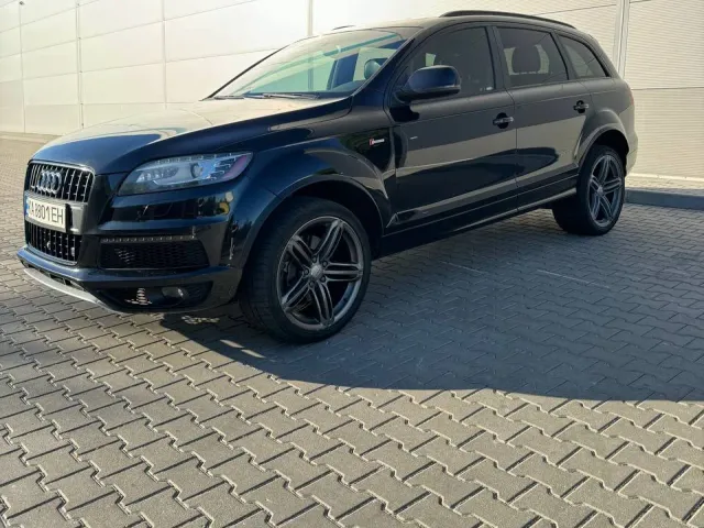 Audi Q7 - фото 3