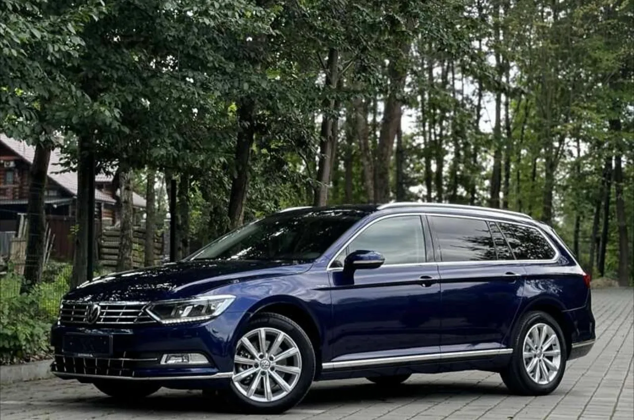 Volkswagen Passat - фото 6