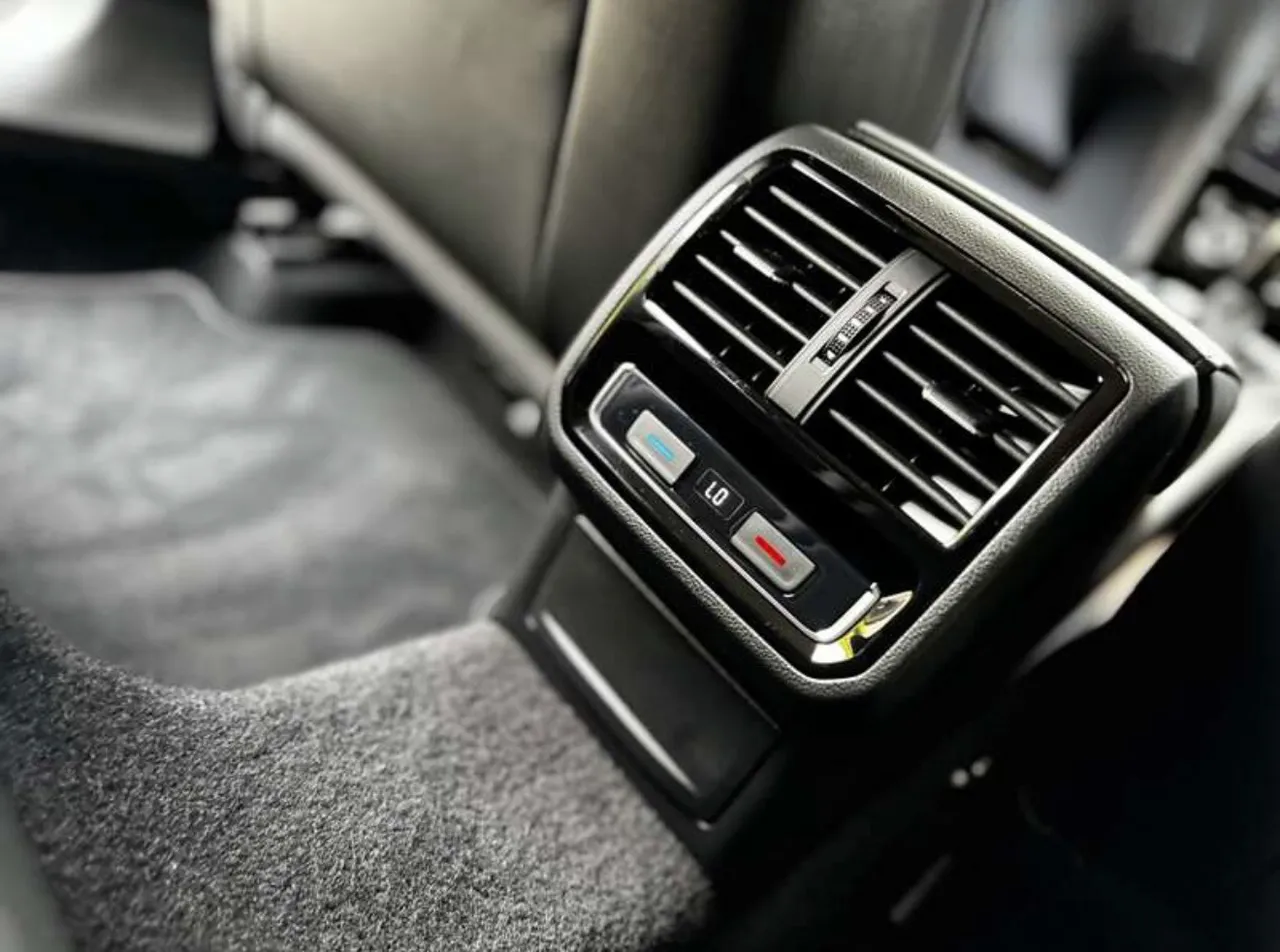 Volkswagen Passat - фото 10