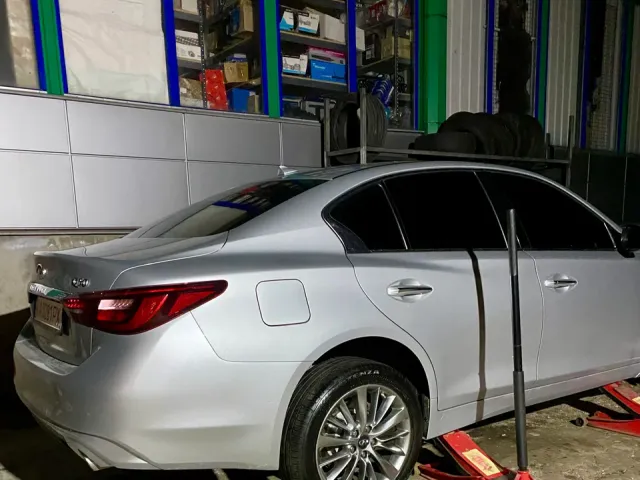 Infiniti Q50 - фото 3