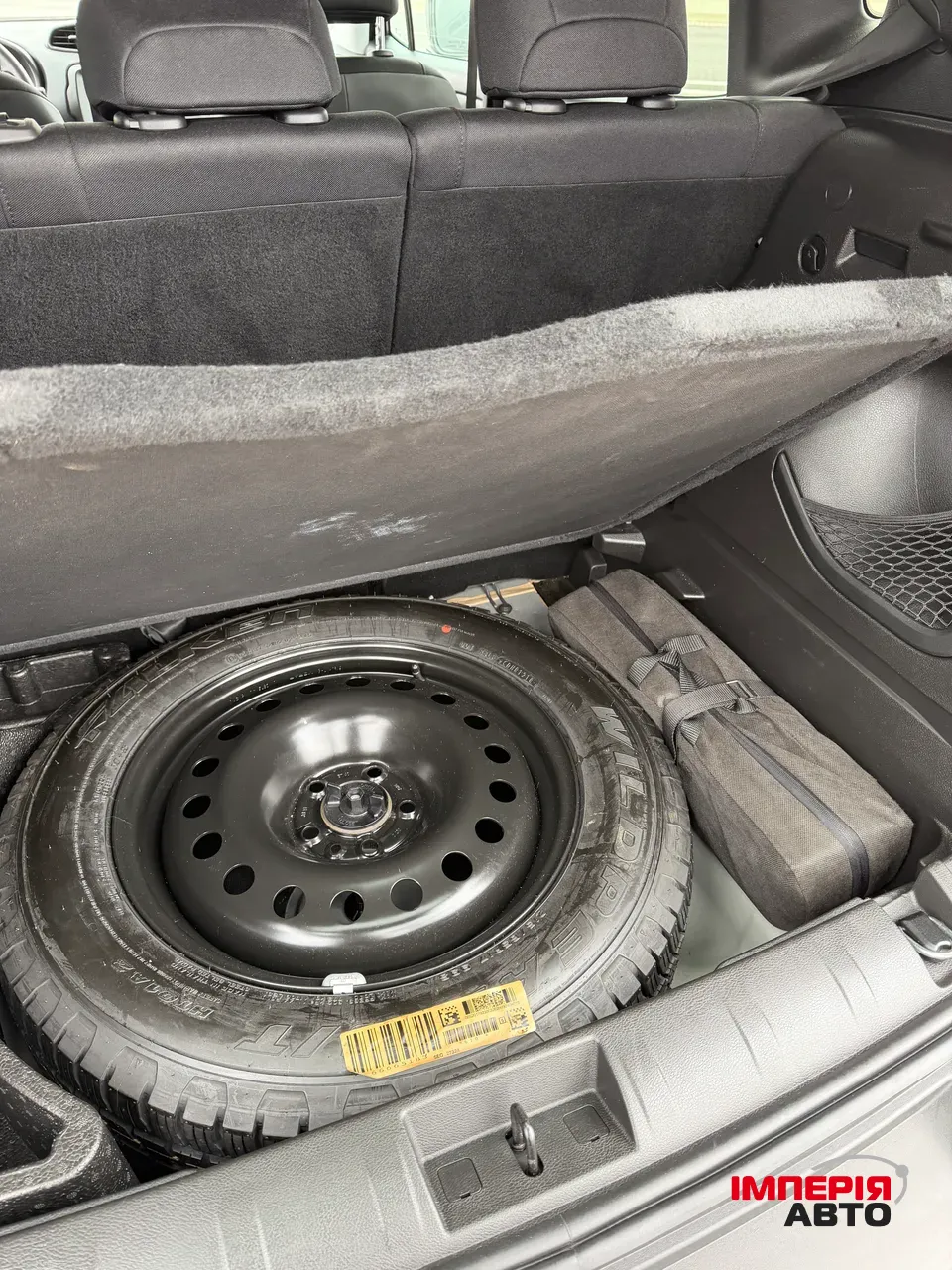 Jeep Renegade - фото 14