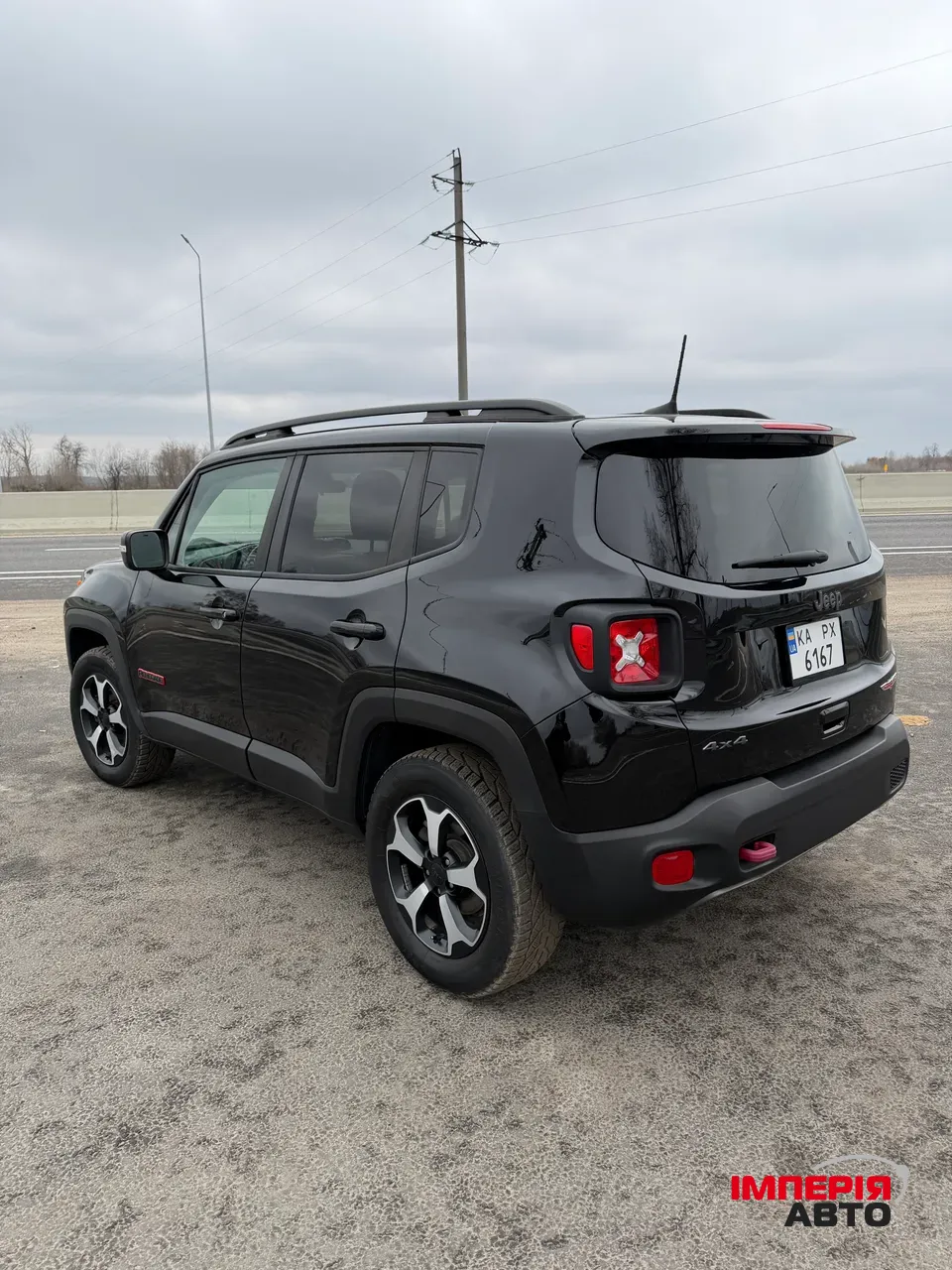 Jeep Renegade - фото 6