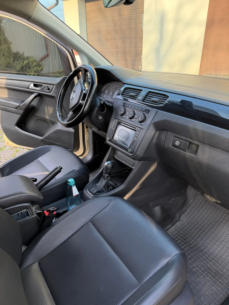 Volkswagen Caddy - фото 15