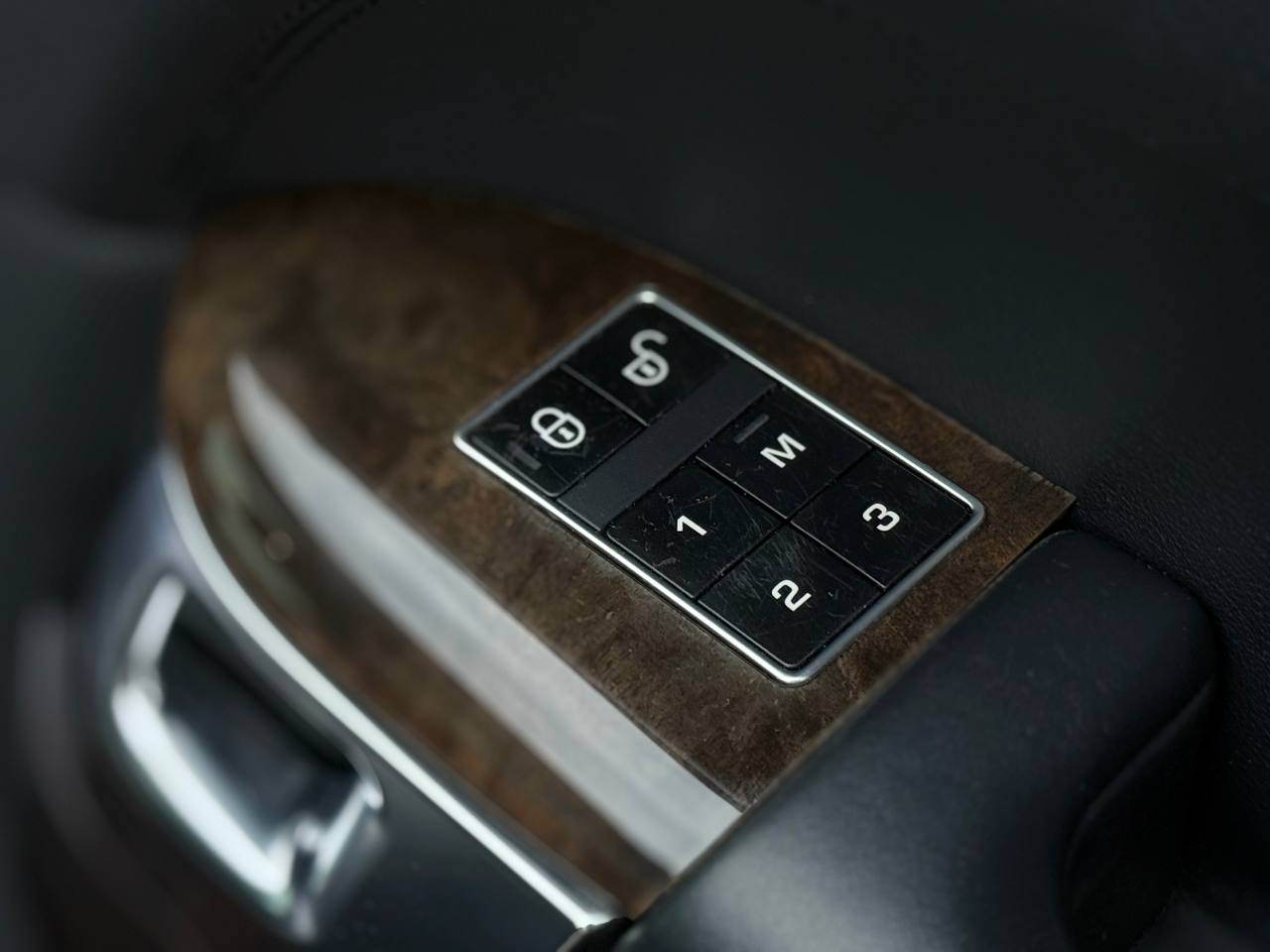 Land Rover Range Rover - фото 25