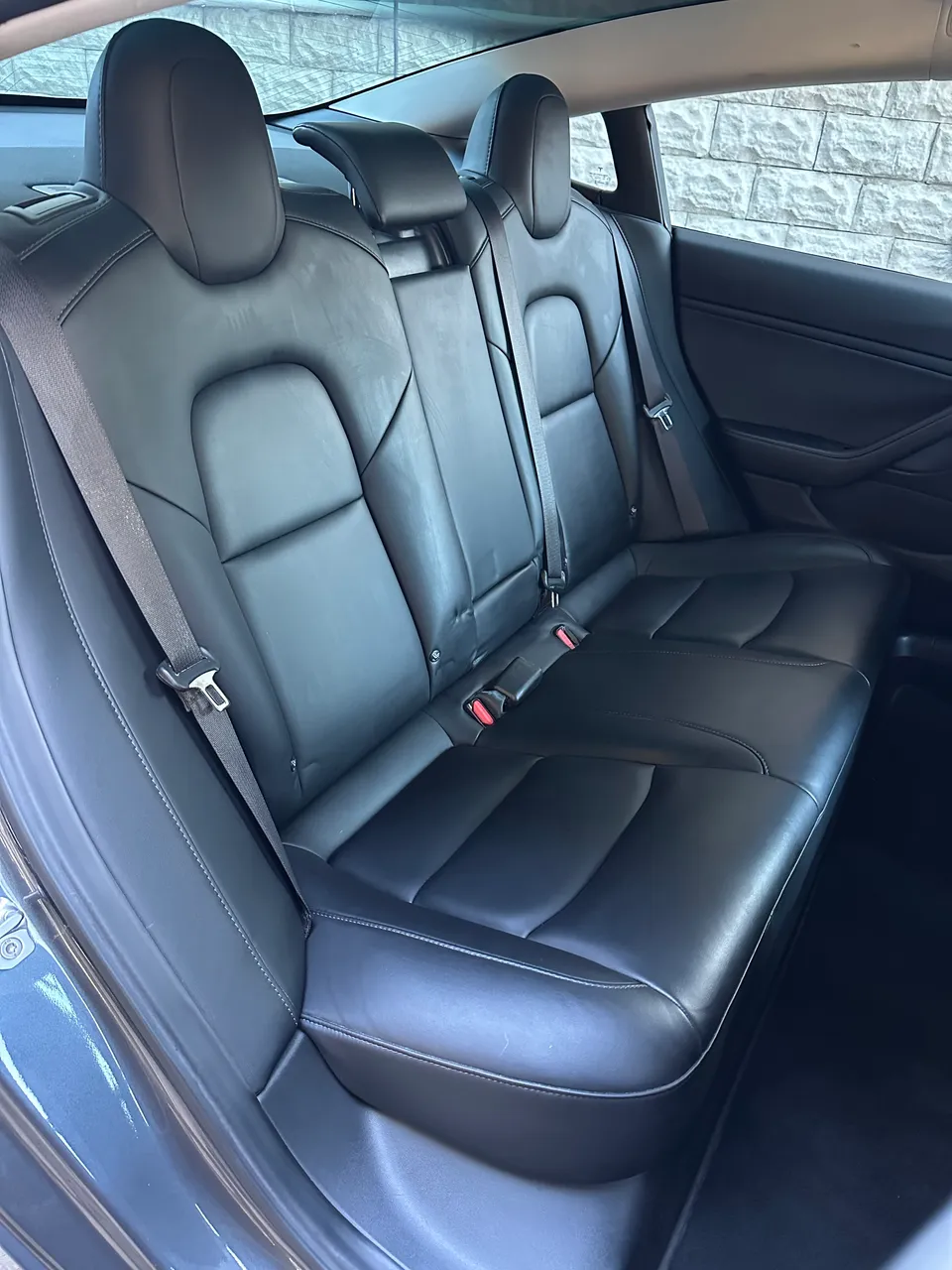 Tesla Model 3 - фото 11