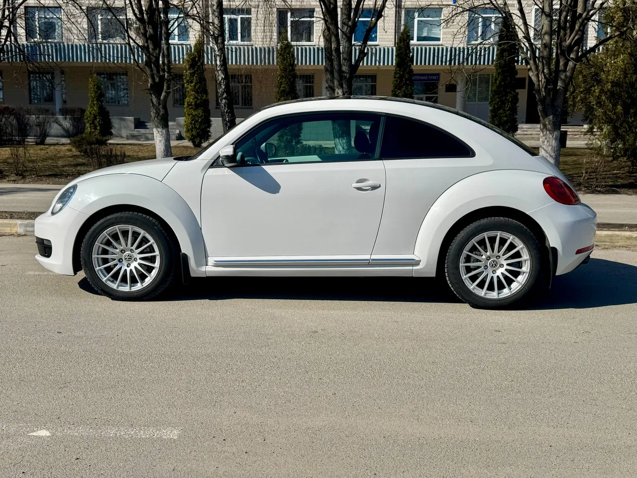 Volkswagen Beetle - фото 4