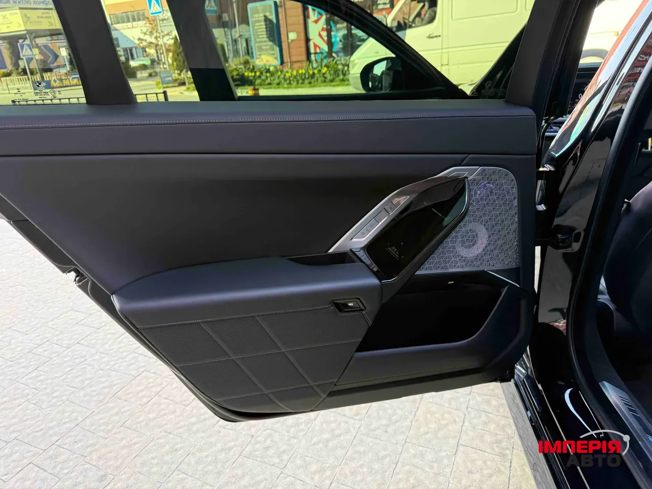 BMW 7 серії - фото 46