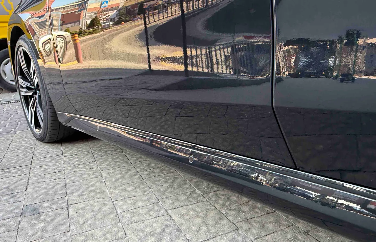 BMW 7 серії - фото 12