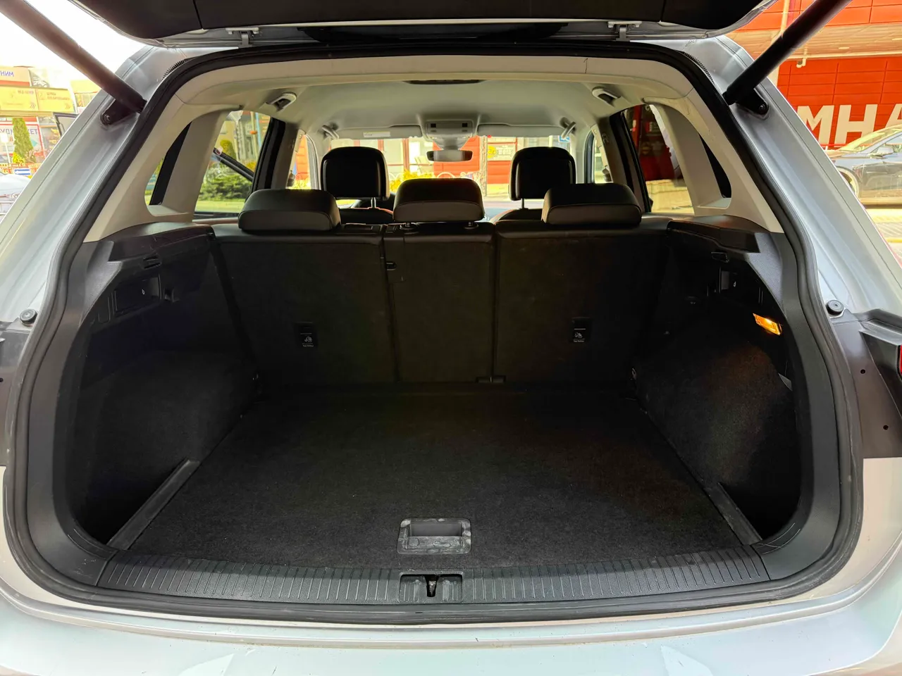 Volkswagen Tiguan - фото 39