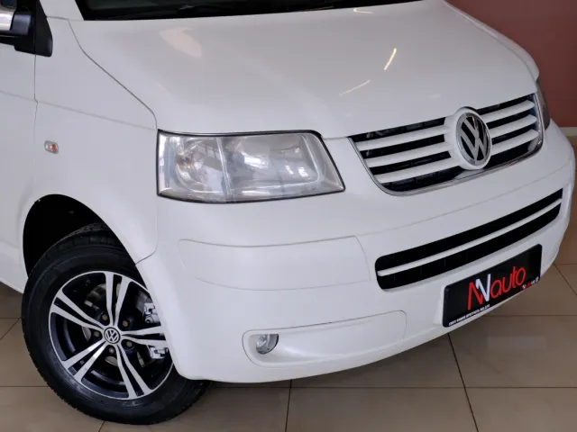 Volkswagen Caravelle - фото 3